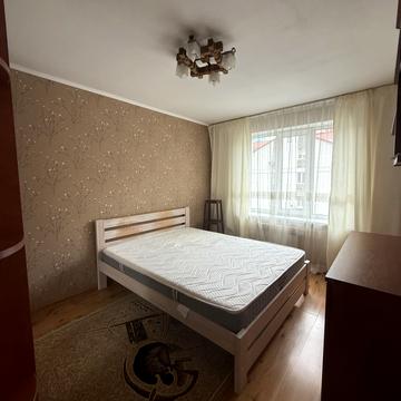 Університетська вул., 2-В