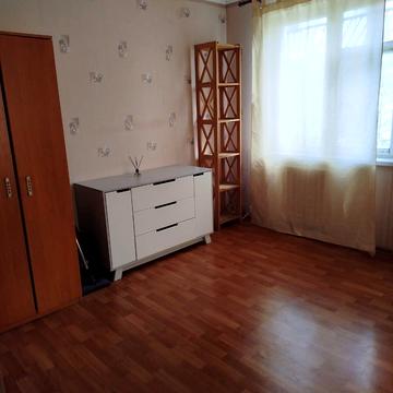 Академіка Філатова вул., 3/2