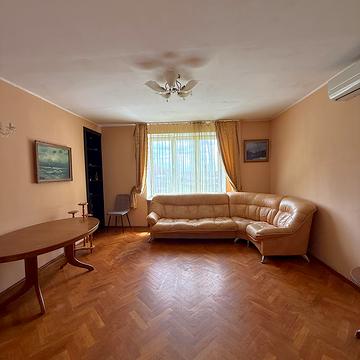 Лесі Українки бульв., 9-В