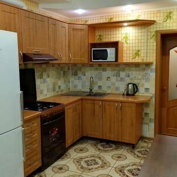 Лесі Українки вул., 6