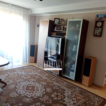 Русанівська набережна вул., 8/1