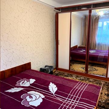 Лесі Українки бульв., 2