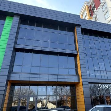 Машинобудівників вул., 2-А