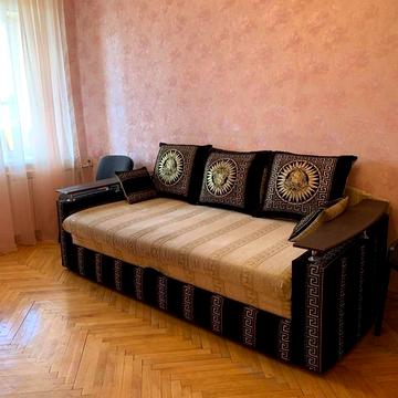Олександра Архипенка вул. (Мате Залки), 12/3