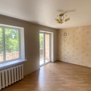 Сірожупанників вул. (Валентина Сєрова), 30