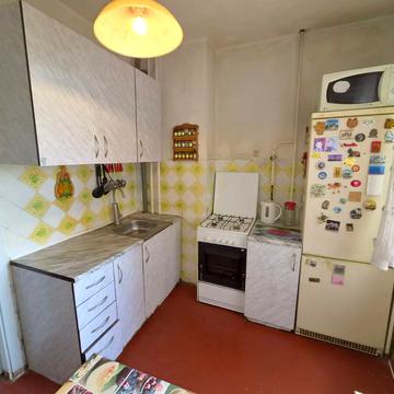 Сонячний мікрорайон вул., 53