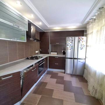 Лісового вул., 41