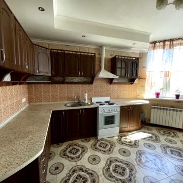 Бориса Гмирі вул., 4
