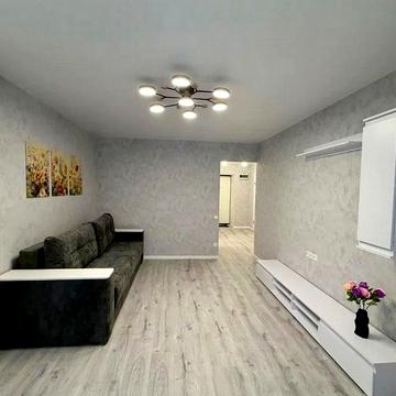 Металургів просп., 40