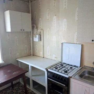 Дарницька вул., 9