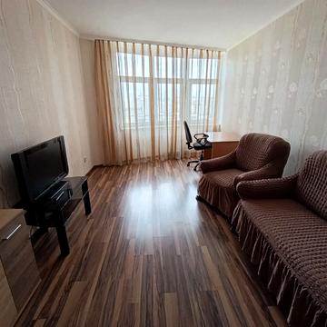 Драгоманова вул., 40-Ж