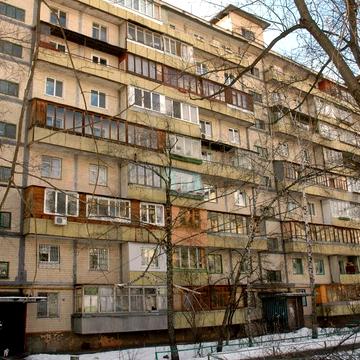 Братиславська вул., 36/2