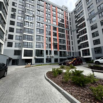 Привокзальна вул. (Героїв Сталінграду), 30