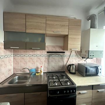Київська вул., 20