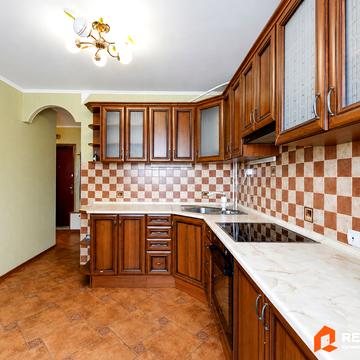 Голосіївський просп. (40-річчя Жовтня), 7