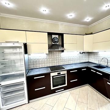 Середньофонтанська вул., 19-А