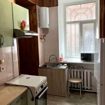 Велика Арнаутська вул., 2