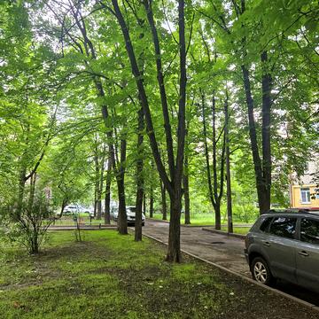 Лондонська вул. (Пітерська), 4