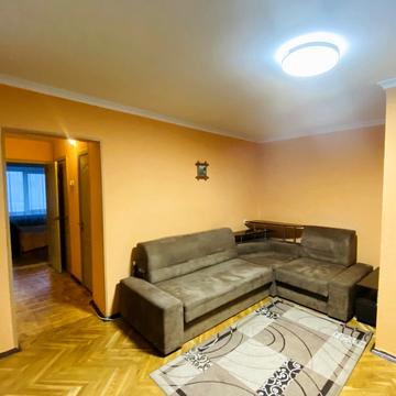 Тараса Шевченка бульв., 38