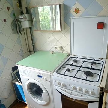 Аерокосмічний просп., 49а