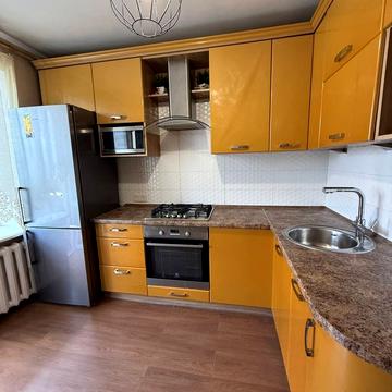 Проскурівська вул., 65