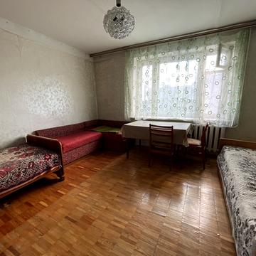 Назара Небожинського вул. (Павлюченка), 18