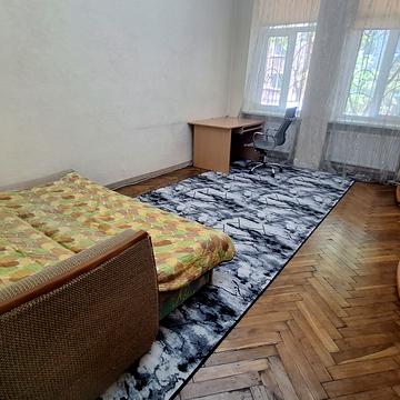 Івана Шараневича вул., 9