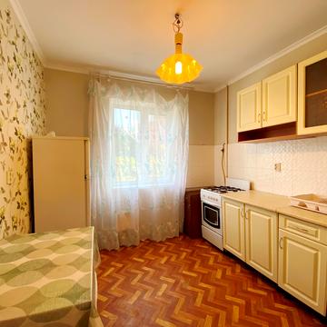 Миколи Закревського вул., 71