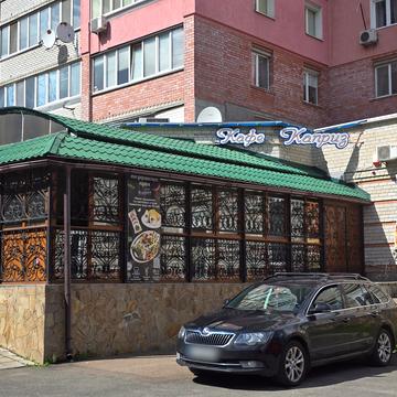 Незалежності бульв. (50 років Жовтня), 17