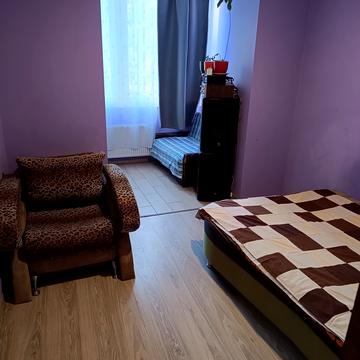 Паркова вул., 28