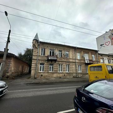 Вовчинецька вул., 49