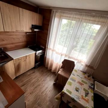 Південно-Кільцева вул., 25