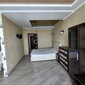 Петропавлівська вул., (Будинок)