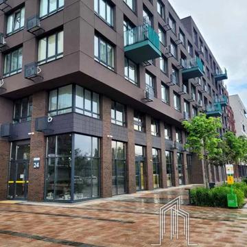 Салютна вул., (Будинок 05601-05602)