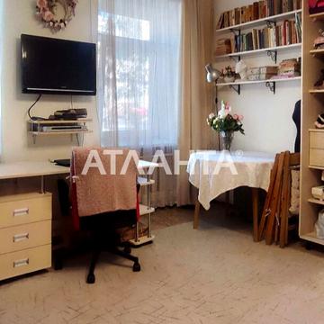 Тараса Кузьміна вул., 36