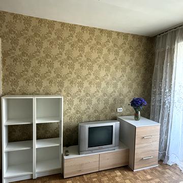 Богдана Хмельницького просп. (Героїв Сталінграда), 122