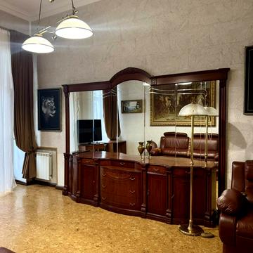 Олеся Гончара вул., 29
