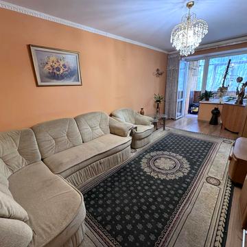 Берегова вул., 25
