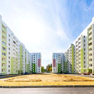 Миру вул., 43