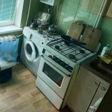 Богдана Хмельницького просп. (Героїв Сталінграда), 114