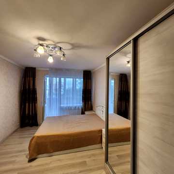 Європейська вул. (Карла Маркса), 90