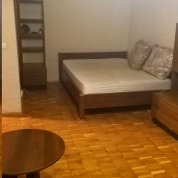 Русанівська набережна вул., 20