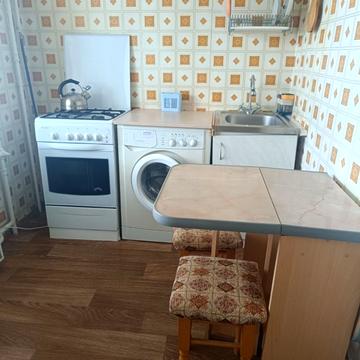Амвросія Бучми бульв., 3