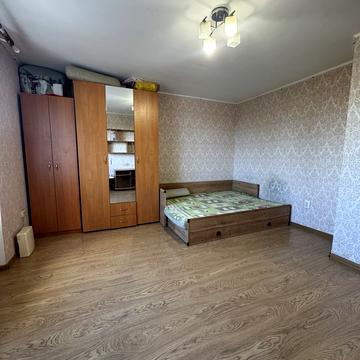Олексія Вадатурського вул. (Маршала Малиновського), 47а