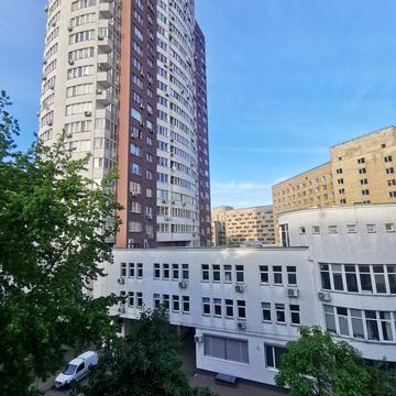 Ковальський пров., 22