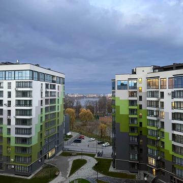 Приозерна вул., (Будинок 23)