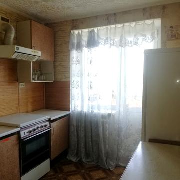 Макіївська вул., 7