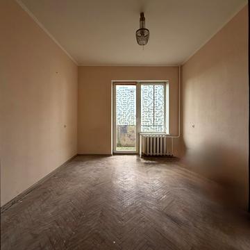 Василя Тютюнника вул. (Анрі Барбюса), 5-Б