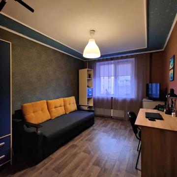 Болгарська вул., 14