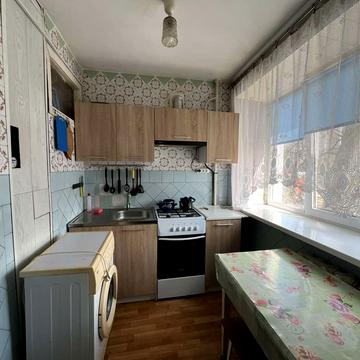 Князя Володимира Великого просп., 109